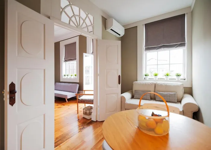Apartamentos Com Historia